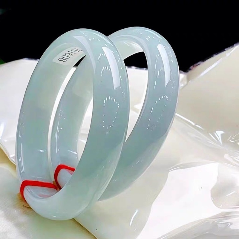 Lighting - Pulsera de Jade Birmano Antiguo de