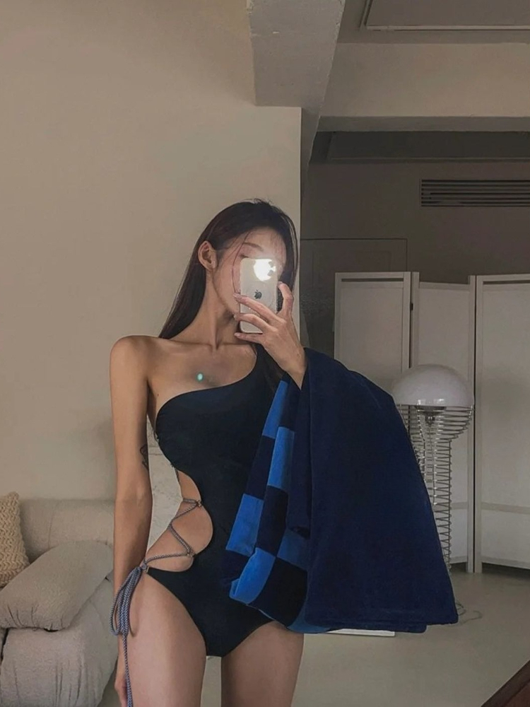 Traje de Baño Entero Negro con - Bath reseña y precio
