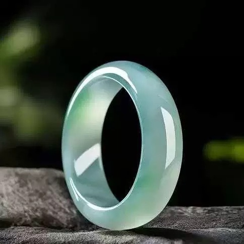 Pulsera de jadeíta de Myanmar, - Lighting reseña y precio