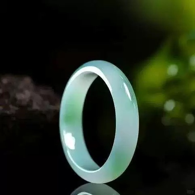 Pulsera de jadeíta de Myanmar, - Lighting reseña y precio