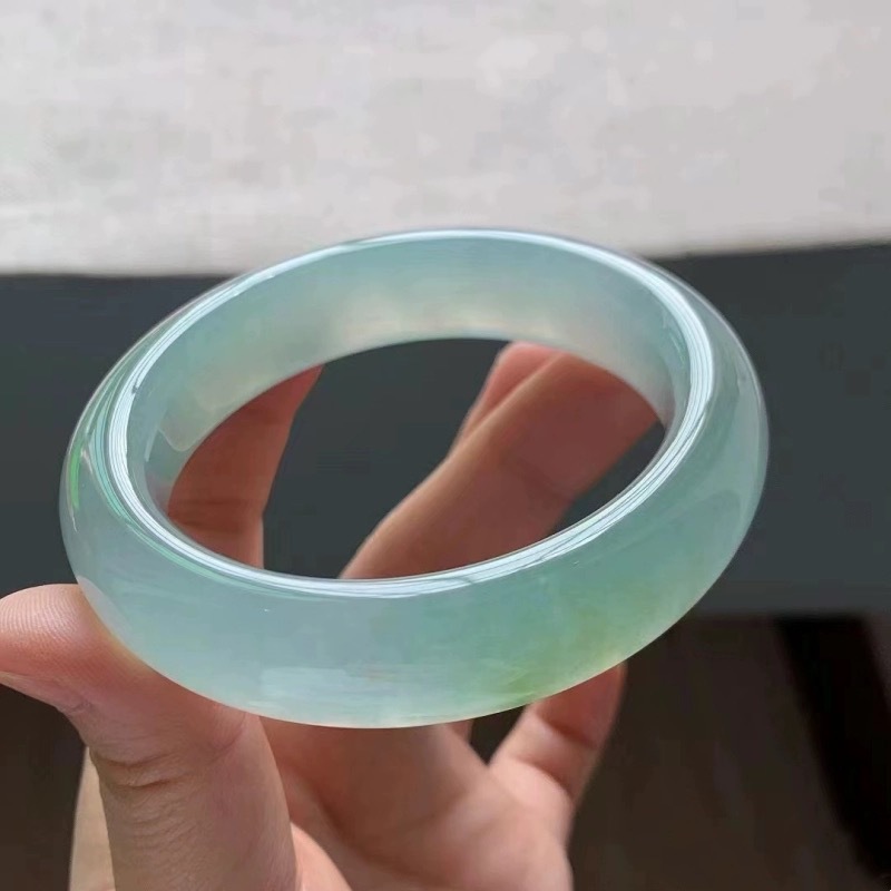 Pulsera de jadeíta fina transl - Lighting reseña y precio